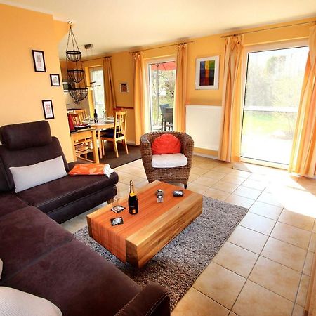 Ferienhaus Casa Uno เกอห์เรน-เลบบิน ภายนอก รูปภาพ